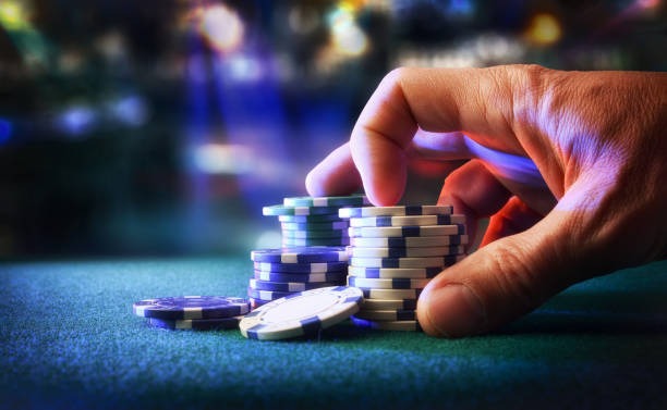 astor33 mobile app interface showing live casino and sports markets